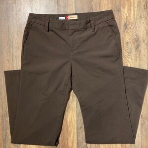 Gap Stretch women’s brown Straight Fit pants Size 10 long